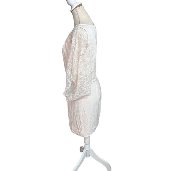 Max Azria Women Cream Lace Wing Mini Dress Gown Sz XS Elastic Stretch Waist NWT - Picture 3 of 15